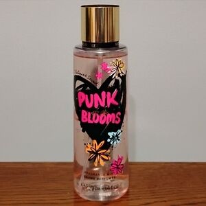 NEW Victoria's Secret PUNK BLOOMS 8.4 oz. *"RETIRED/DISCONTINUED* *RARE* *HTF**